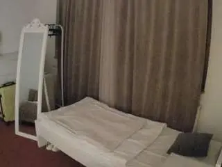 Camsoda Adult Webcams of voyeurcam-julmodels-reallife-3