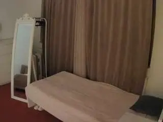 Camsoda Live Sex Cam of voyeurcam-julmodels-reallife-3