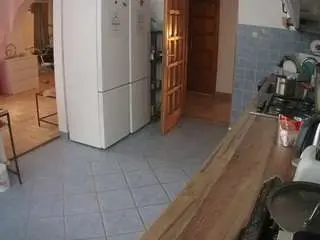 Camsoda Free Porn Cam of voyeurcam-julmodels-kitchen