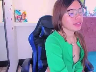 Camsoda Nude Webcam of maia-blaze