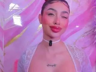 Camsoda Private Sex Chat of scarleett-jones