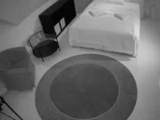 Camsoda Watch Live Sex Cams of voyeurcam-julmodels-whitebed-1