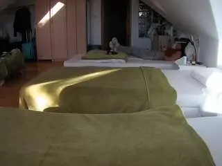Camsoda Adult Video Chat of voyeurcam-julmodels-bed-3