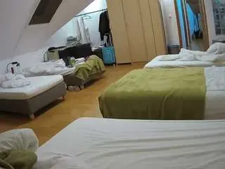 Camsoda Best Webcam of voyeurcam-julmodels-bed-3