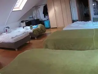 Camsoda Adult Webcams of voyeurcam-julmodels-bed-3