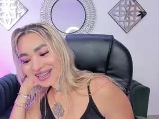 Camsoda Free Porn Cam of mystic-nova