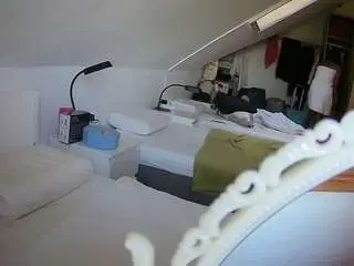 Camsoda Best live sex cam show of voyeurcam-julmodels-bed-4