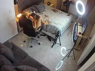 Camsoda Nude Webcam of voyeurcam-casa-salsa-bedroom-11