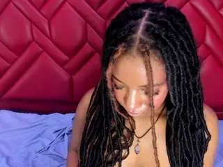 Camsoda Free Live Porn of elysebrooks
