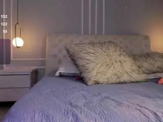 Camsoda Private Sex Chat of violeta-olsen
