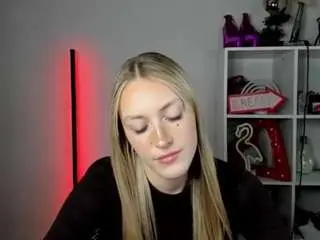 Camsoda Live Sex of evelynblond