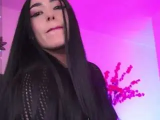 Camsoda Nude Webcam of elinne-hendrix