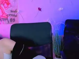 Camsoda Best live sex cam show of doll-vey