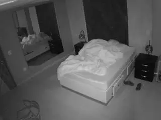 Camsoda Live Sex of voyeurcam-casa-salsa-bedroom-4