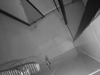 Camsoda Adult Webcam of voyeurcam-jb-shower-2