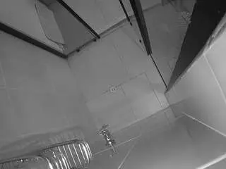 Camsoda Adult Webcam of voyeurcam-jb-shower-2