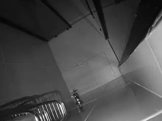Camsoda Nude Webcam of voyeurcam-jb-shower-2