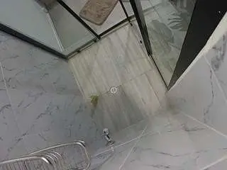 Camsoda Private Sex Chat of voyeurcam-jb-shower-2