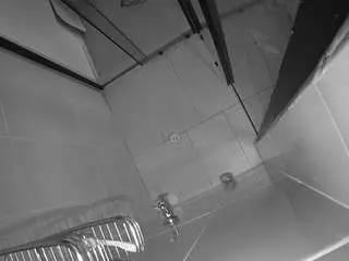Camsoda Adult Webcams of voyeurcam-jb-shower-2