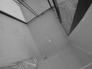 Camsoda Adult Webcam of voyeurcam-jb-shower-2