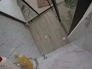 Camsoda Free Porn Cam of voyeurcam-jb-shower-2