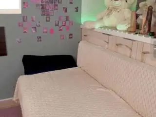 Camsoda Free Porn Cam of annacoolidge