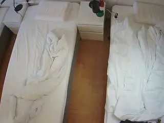 Camsoda Adult Video Chat of voyeurcam-julmodels-bed-5