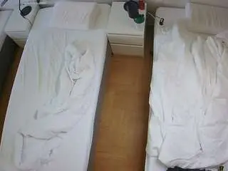 Camsoda Live Porn of voyeurcam-julmodels-bed-5