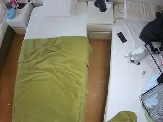 Camsoda Best Webcam of voyeurcam-julmodels-bed-5