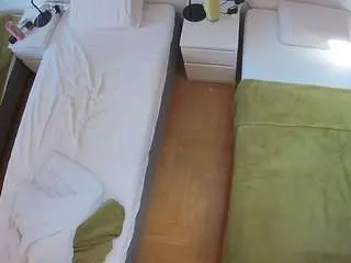 Camsoda Nude Webcam of voyeurcam-julmodels-bed-5