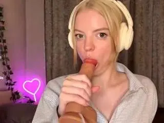 Camsoda Free Porn Cam of marcenemorici