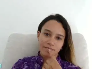Camsoda Watch Live Sex Cams of kelayabrunette