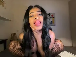 Camsoda Nude Webcam of hopefrench