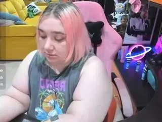 Camsoda Nude Webcam of softie-sofy