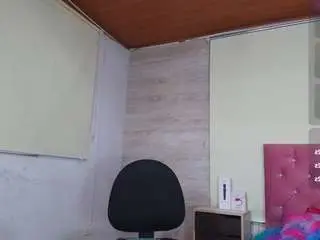 Camsoda Free Porn Cam of nyra-queen