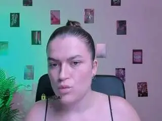 Camsoda Watch Live Sex Cams of emma-dark