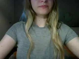 Camsoda Nude Webcam of rosiejune