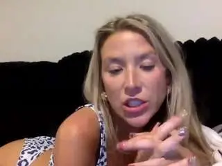 Camsoda Watch Live Sex Cams of misssalyssaaa