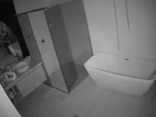 Camsoda Sex Chat of voyeurcam-casa-salsa-bathroom-2