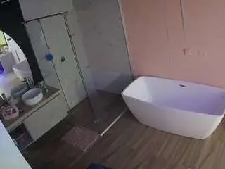 Camsoda Sex Chat of voyeurcam-casa-salsa-bathroom-2