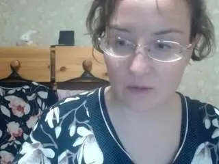 Camsoda Free Porn Cam of smart-rose