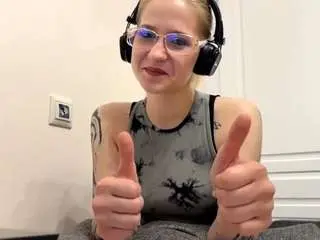 Camsoda Private Sex Chat of emabraatz