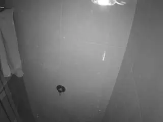Camsoda Sex Cam of voyeurcam-casa-salsa-bathroom-11