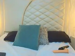 Camsoda Free Live Porn of amberr-greyy