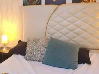 Camsoda Adult Webcam of amberr-greyy