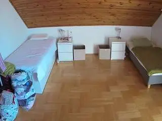 Camsoda Sex Cam of voyeurcam-julmodels-greybed-3