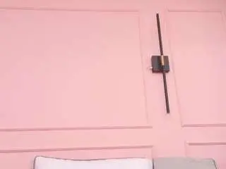Camsoda Free Live Porn of mia-colllins
