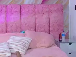 Camsoda Free Porn Cam of emmacurvy