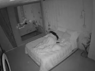 Camsoda Live Sex of voyeurcam-casa-salsa-bedroom-2