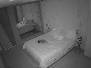Camsoda Adult Video Chat of voyeurcam-casa-salsa-bedroom-2